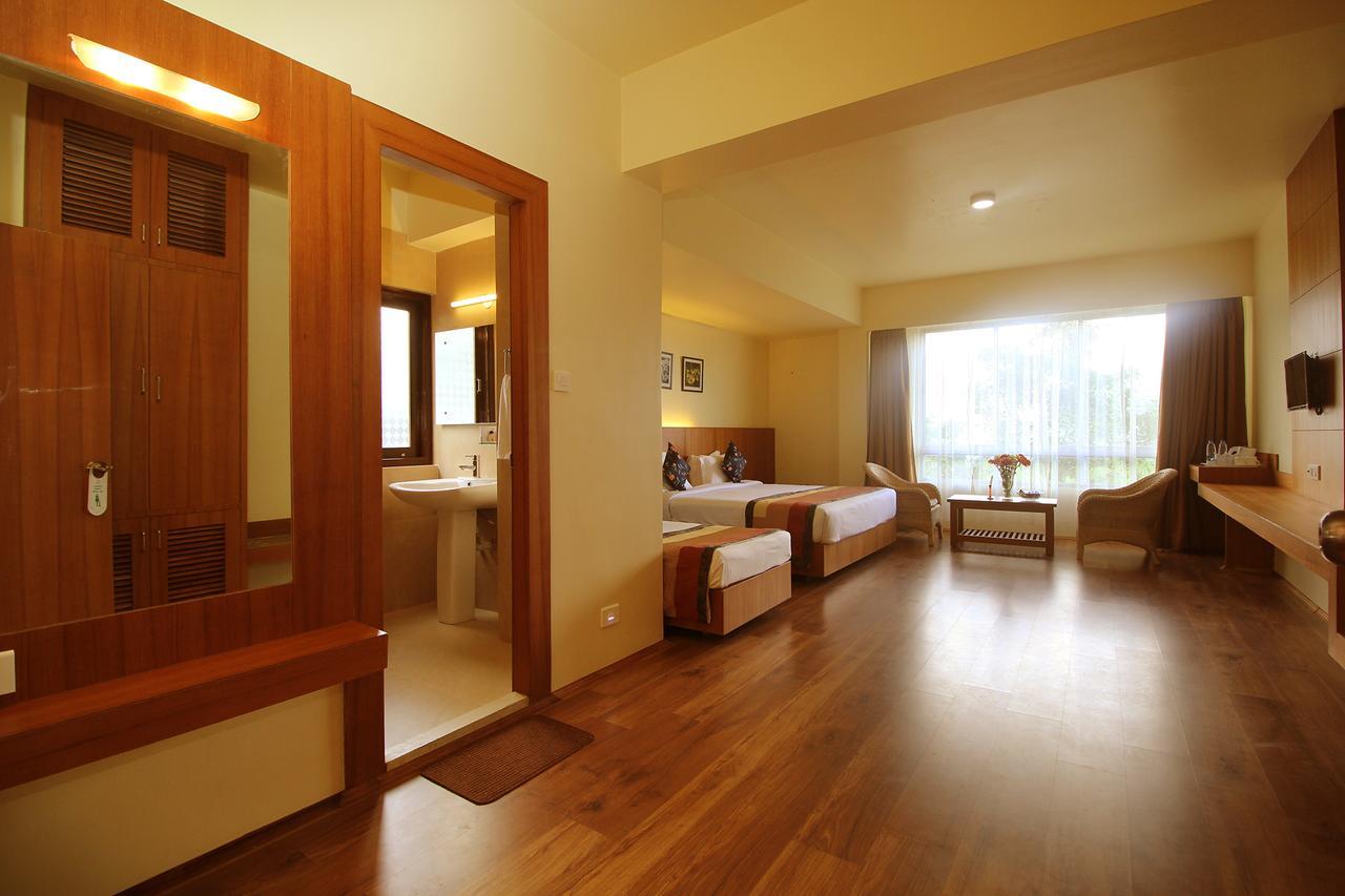 Hotel Tarayana Grand Ґанґток Екстер'єр фото
