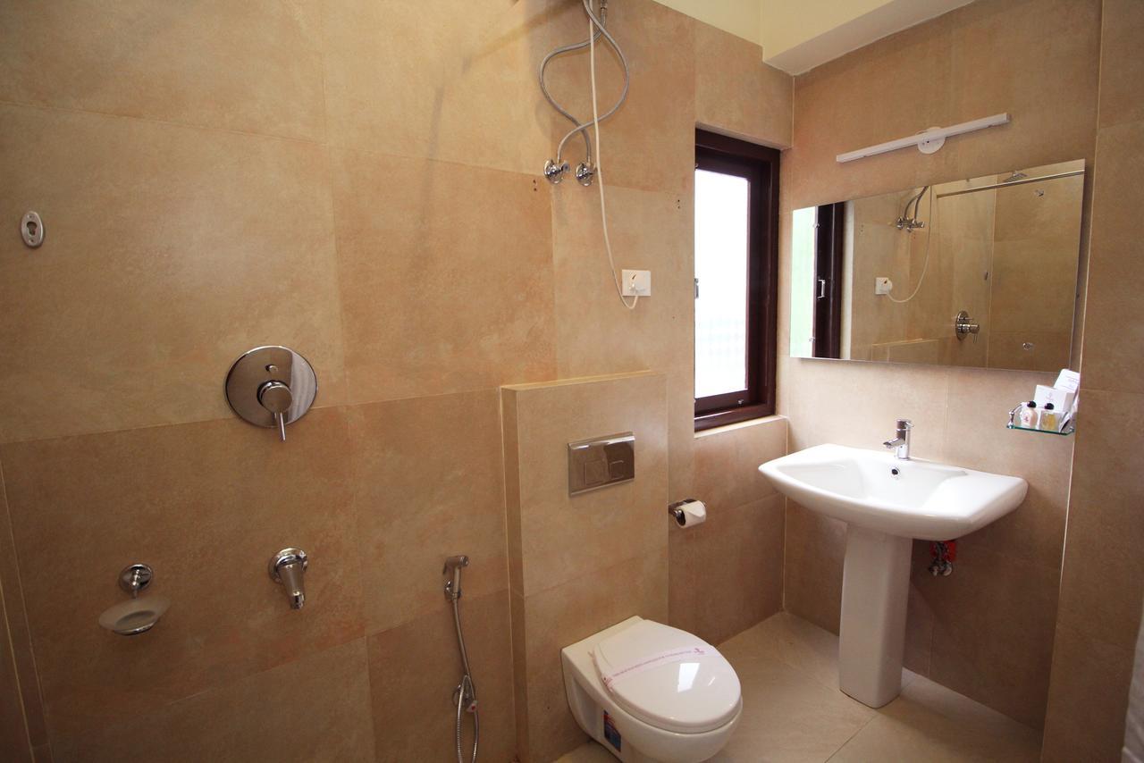 Hotel Tarayana Grand Ґанґток Екстер'єр фото