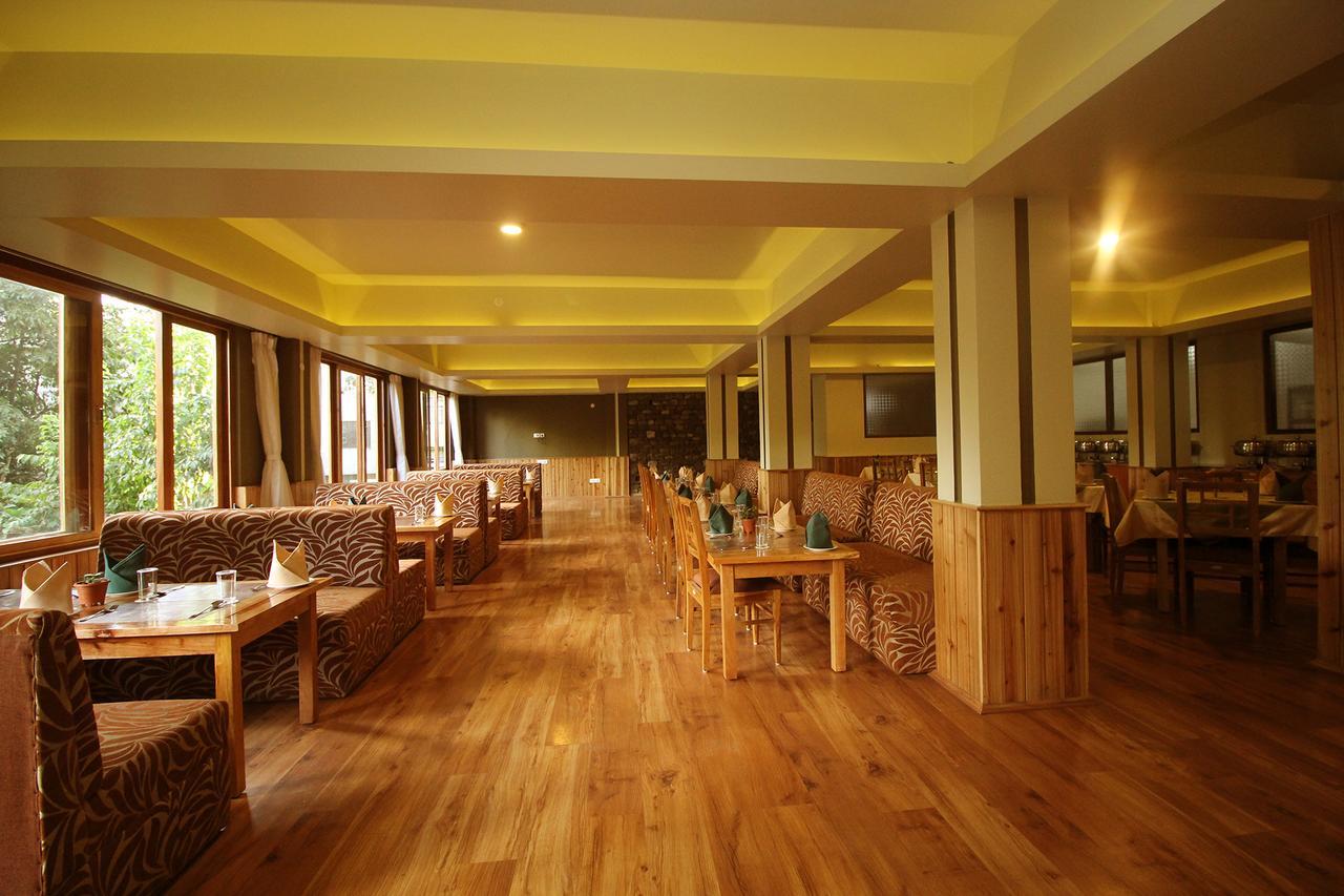 Hotel Tarayana Grand Ґанґток Екстер'єр фото